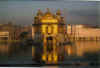 25 Gouden Tempel in Amritsar (India).jpg (53791 bytes)